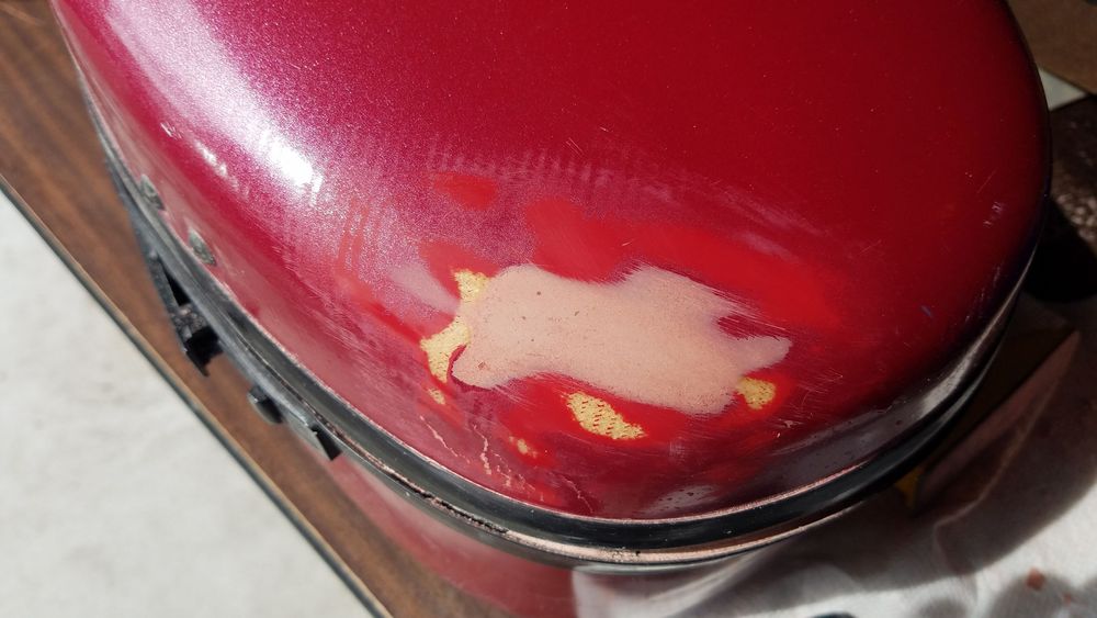 Brack cello case repair, photograph 12