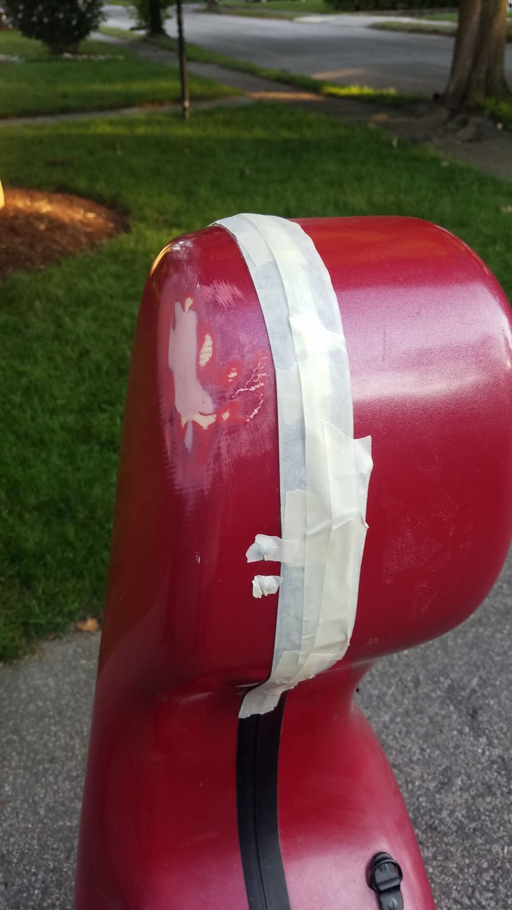 Brack cello case repair, photograph 14